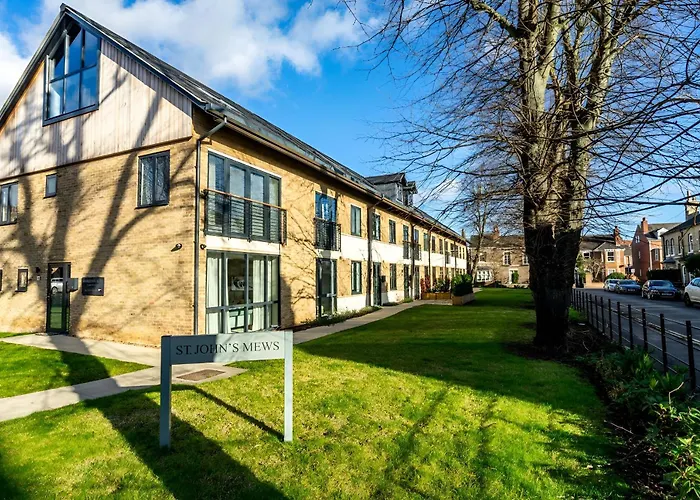 Modern Apartment In Central Quiet York With Free Parking - Contemporary New Building